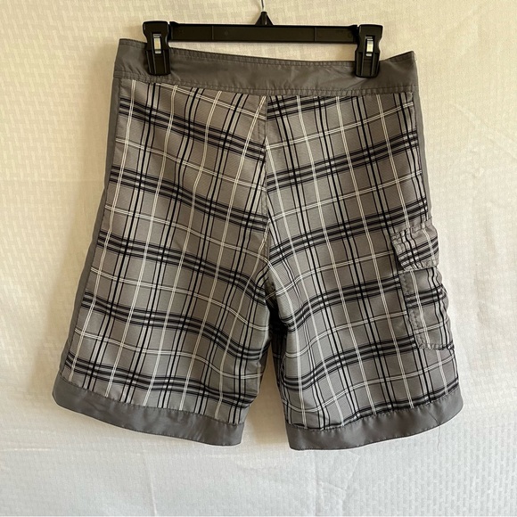 Men’s OP Ocean Pacific Board Shorts Gray Plaid Size 30 Waist - Picture 2 of 10